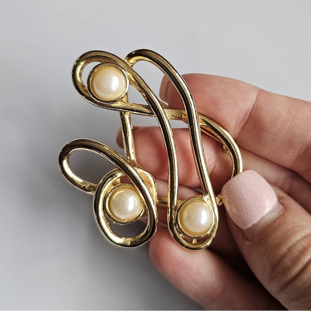 Abstract Gold and Pearl Brooch